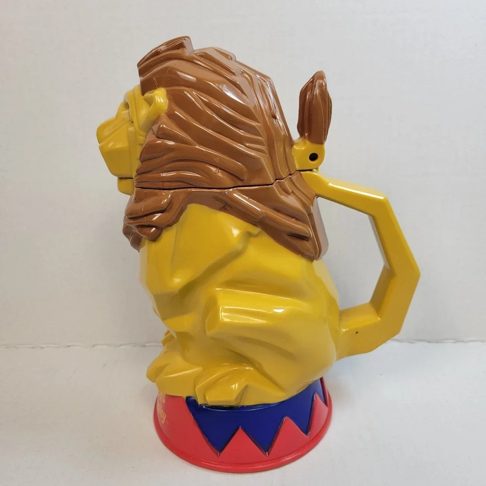 N/A vintage ringling